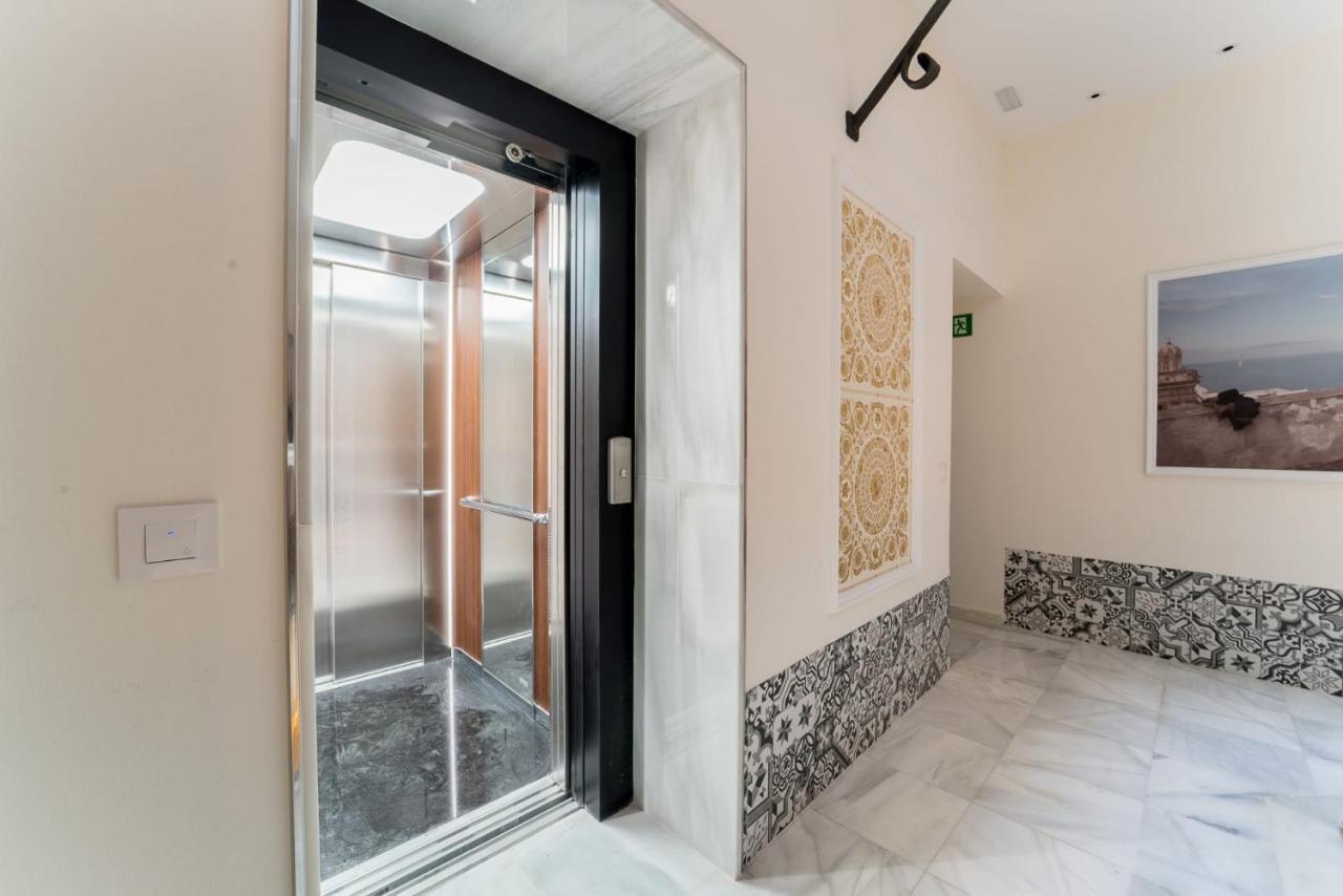 Apartamento Cadiz Centro Fabio Rufino Экстерьер фото